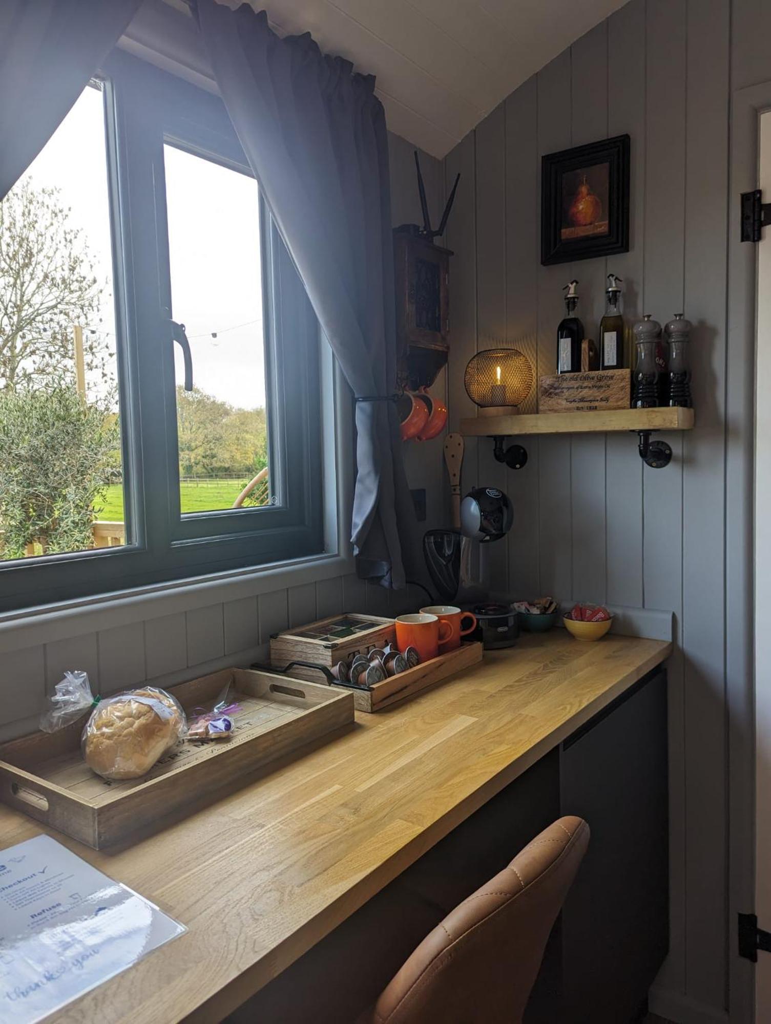 Rusty Duck Retreat Shepherds Hut Shedfield Zewnętrze zdjęcie